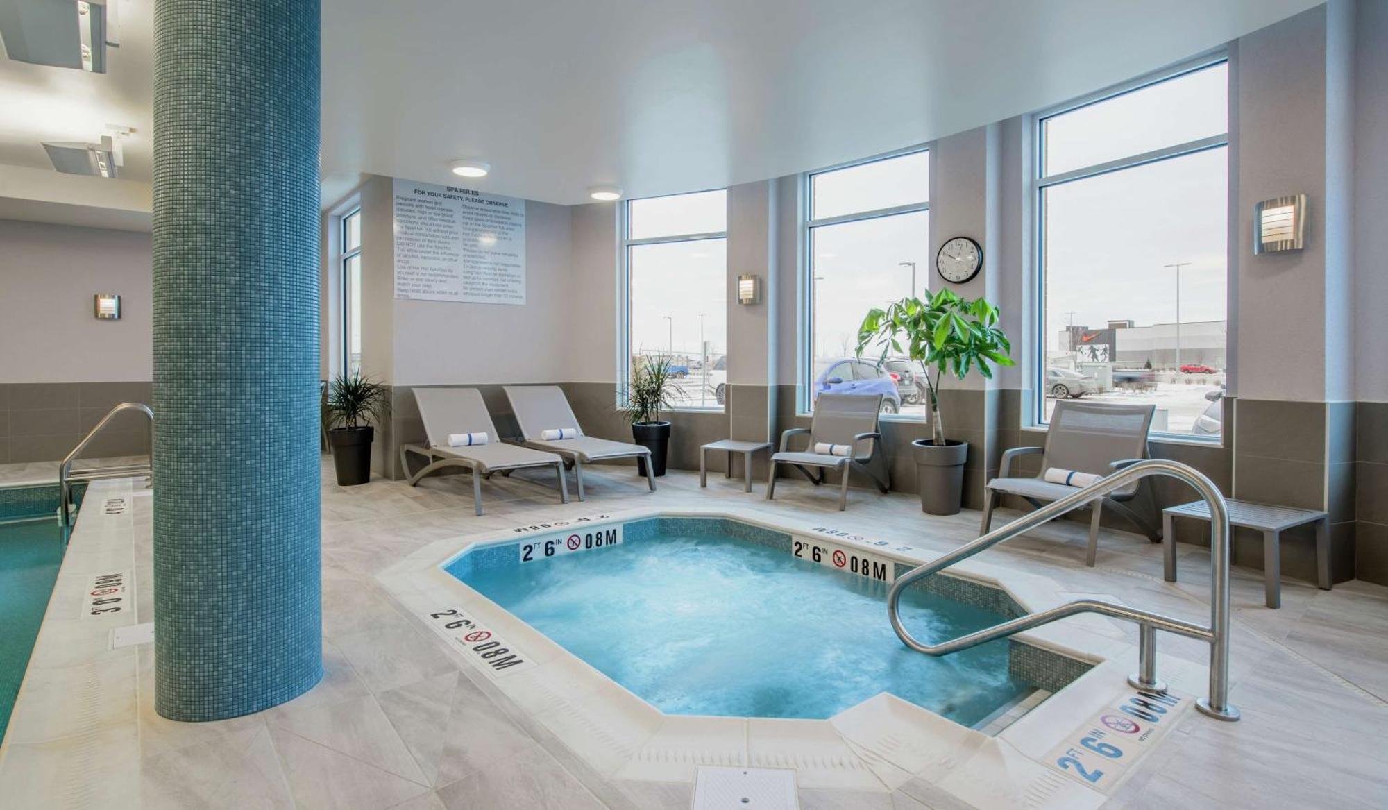 Hilton Garden Inn Winnipeg South Esterno foto