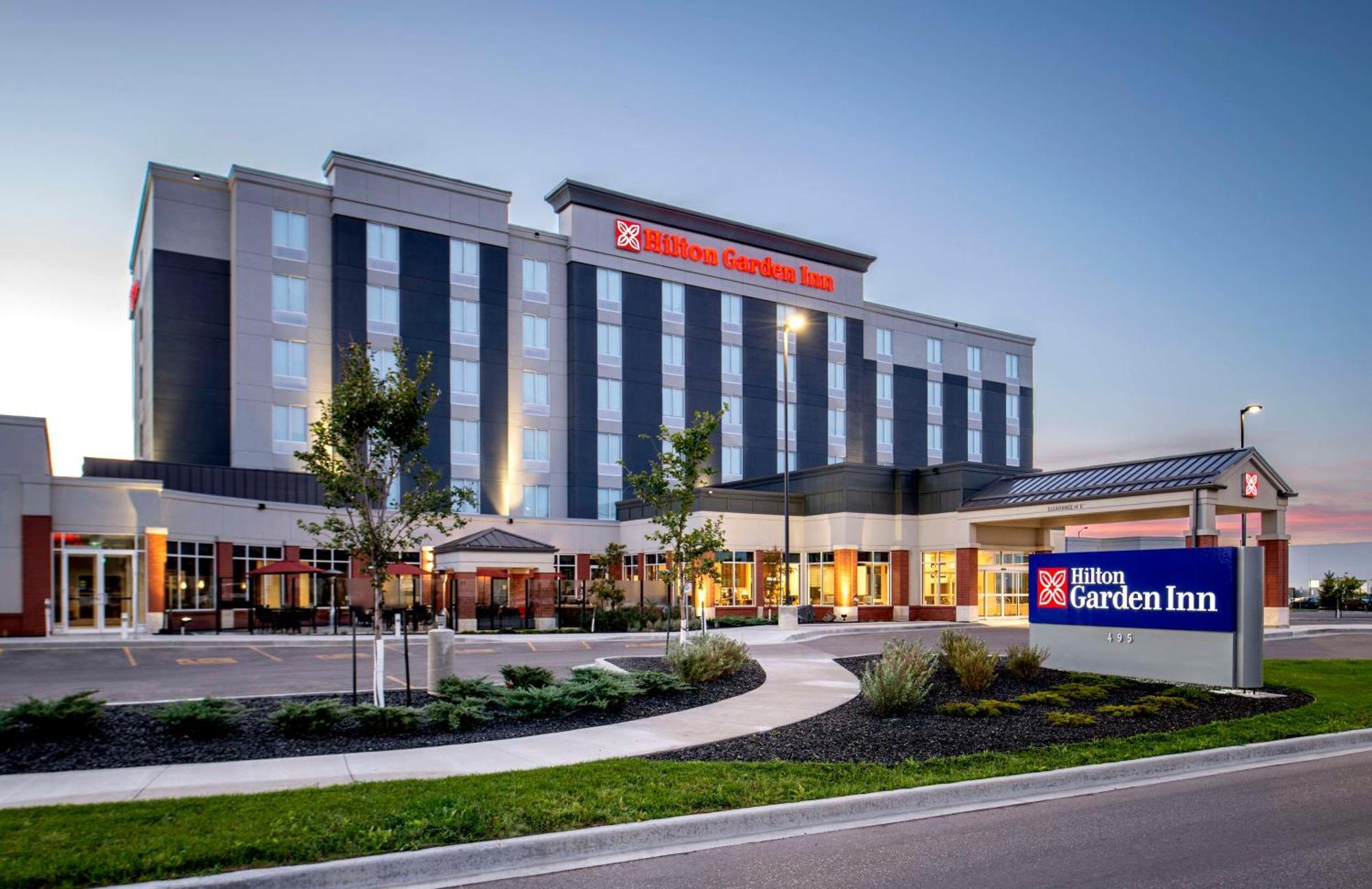 Hilton Garden Inn Winnipeg South Esterno foto